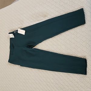 Nwt size large workout crop leggings